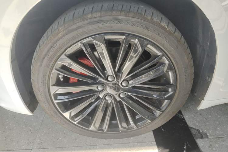 Used Geely Auto Preface 2024 Zhiqing 1.5TD Galaxy Edition Exterior 4