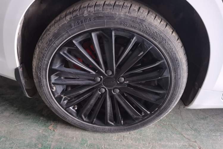 Used Geely Auto Preface 2024 Zhiqing 1.5TD Galaxy Edition Exterior 5