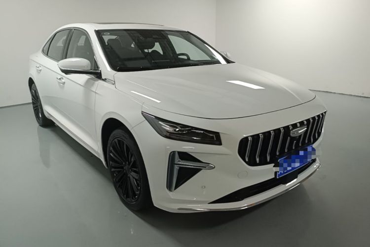 Used Geely Auto Preface 2024 Zhiqing 1.5TD Galaxy Edition Front Right 45 Deg