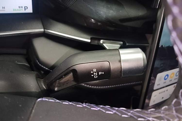 Used Geely Auto Preface 2024 Zhiqing 1.5TD Xingyun Edition Gear Lever