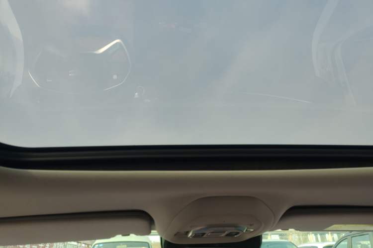 Used Geely Auto Preface 2024 Zhiqing 1.5TD Galaxy Edition Headliner