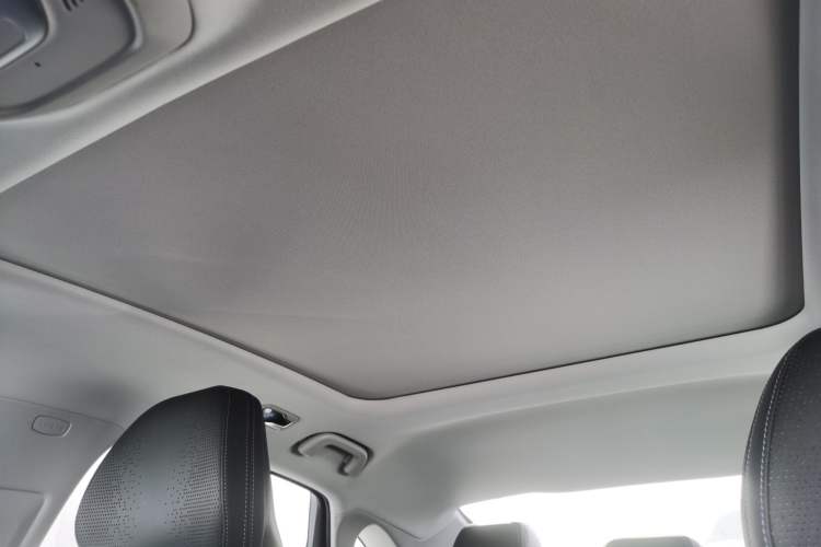 Used Geely Auto Preface 2024 Zhiqing 1.5TD Galaxy Edition Headliner