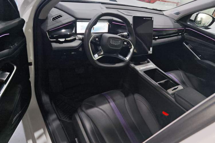 Used Geely Auto Preface 2024 Zhiqing 1.5TD Galaxy Edition Interior 2