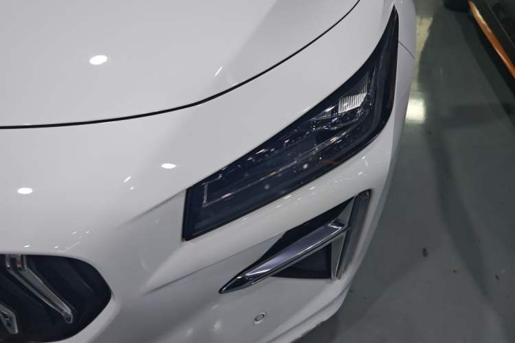 Used Geely Auto Preface 2024 Zhiqing 1.5TD Galaxy Edition Left Front Headlight