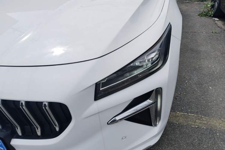Used Geely Auto Preface 2024 Zhiqing 1.5TD Galaxy Edition Left Front Headlight
