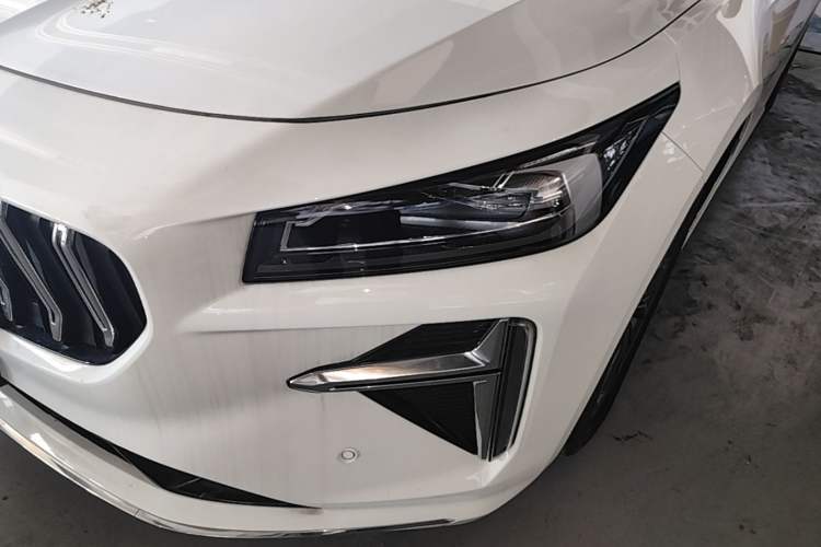 Used Geely Auto Preface 2024 Zhiqing 1.5TD Xingyun Edition Left Front Headlight