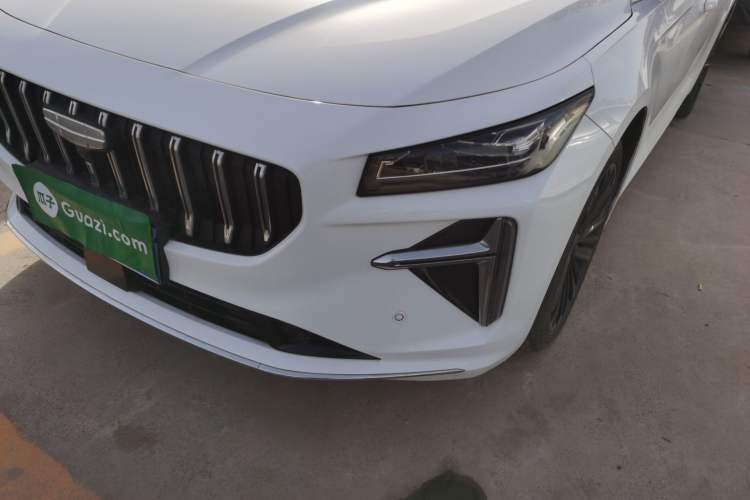 Used Geely Auto Preface 2024 Zhiqing 1.5TD Galaxy Edition Left Front Headlight