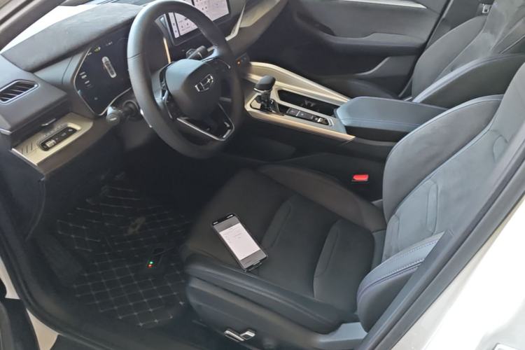Used Geely Auto Preface 2024 2.0TD Qingyun Edition Left Front Seat