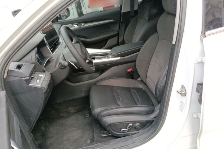 Used Geely Auto Preface 2024 2.0TD Qingyun Edition Left Front Seat