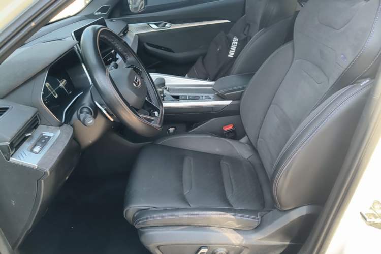 Used Geely Auto Preface 2024 2.0TD Qingyun Edition Left Front Seat