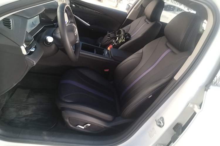 Used Geely Auto Preface 2024 Zhiqing 1.5TD Xingyun Edition Left Front Seat