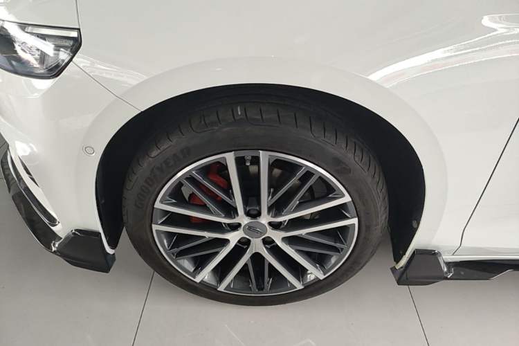 Used Geely Auto Preface 2024 2.0TD Xiaohan Edition Left Front Wheel Hub