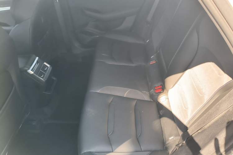 Used Geely Auto Preface 2024 2.0TD Qingyun Edition Left Rear Seat