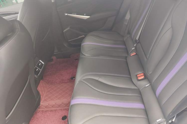 Used Geely Auto Preface 2024 Zhiqing 1.5TD Galaxy Edition Left Rear Seat