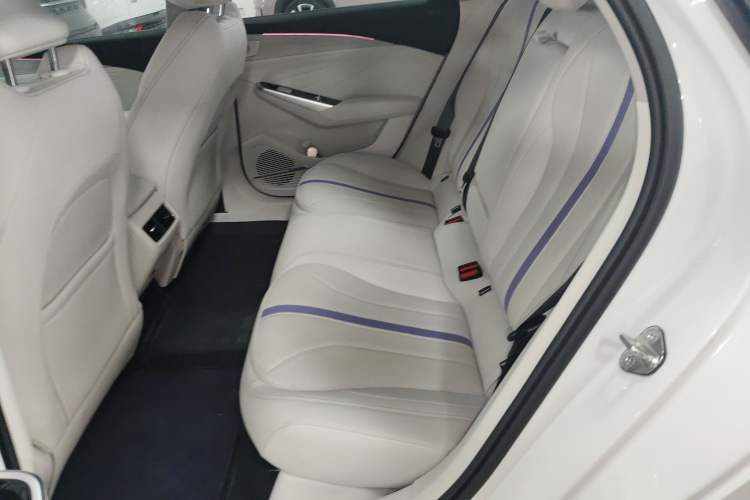 Used Geely Auto Preface 2024 Zhiqing 1.5TD Tiangong Edition Left Rear Seat