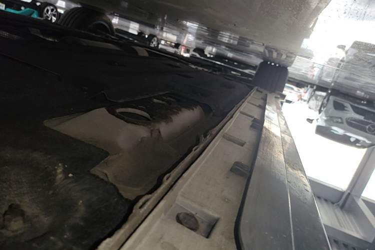 Used Geely Auto Preface 2024 2.0TD Xiaohan Edition Left Side Sill
