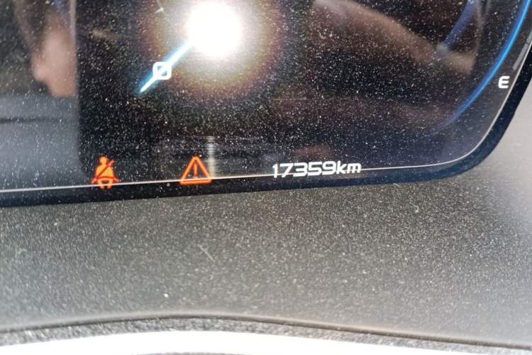 Used Geely Auto Preface 2024 2.0TD Qingyun Edition Odometer Close Up