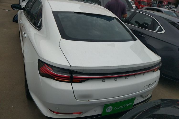 Used Geely Auto Preface 2024 Zhiqing 1.5TD Galaxy Edition Rear