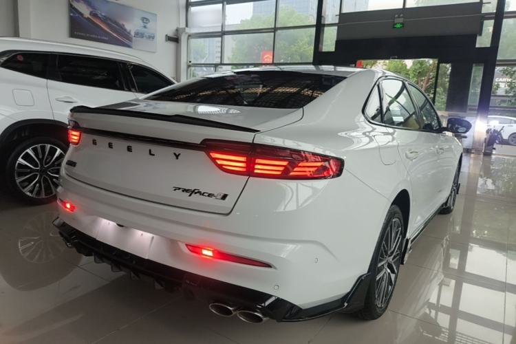 Used Geely Auto Preface 2024 2.0TD Qingyun Edition Rear Right 45 Deg