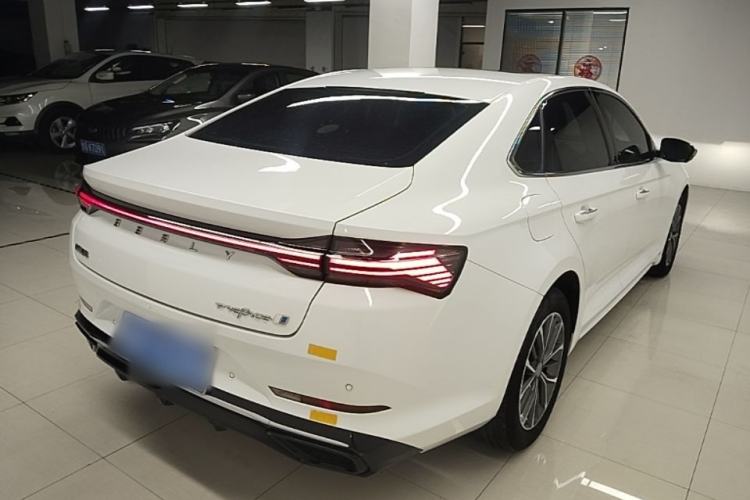Used Geely Auto Preface 2024 Zhiqing 1.5TD Xingyun Edition Rear Right 45 Deg