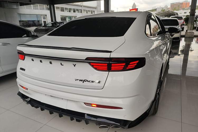 Used Geely Auto Preface 2024 2.0TD Xiaohan Edition Rear Right 45 Deg