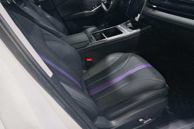 Used Geely Auto Preface 2024 Zhiqing 1.5TD Galaxy Edition Right Front Seat