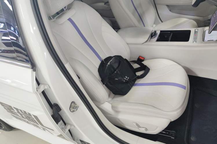 Used Geely Auto Preface 2024 Zhiqing 1.5TD Tiangong Edition Right Front Seat