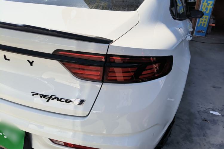 Used Geely Auto Preface 2024 2.0TD Qingyun Edition Right Rear Taillight