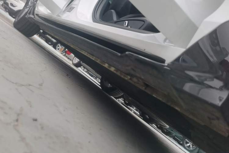 Used Geely Auto Preface 2024 2.0TD Xiaohan Edition Right Side Sill