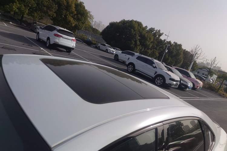Used Geely Auto Preface 2024 2.0TD Qingyun Edition Roof