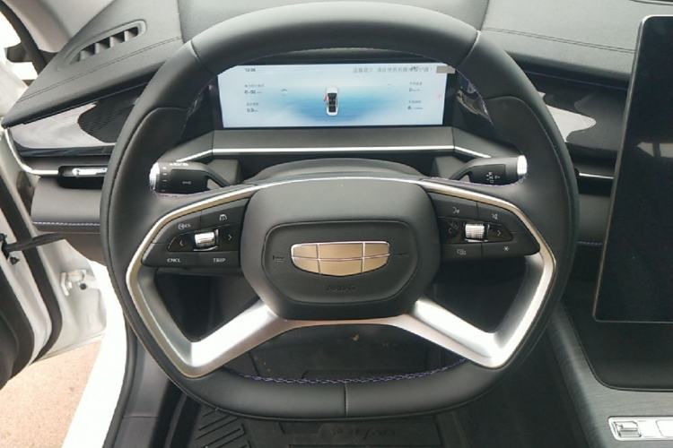 Used Geely Auto Preface 2024 Zhiqing 1.5TD Galaxy Edition Steering Wheel