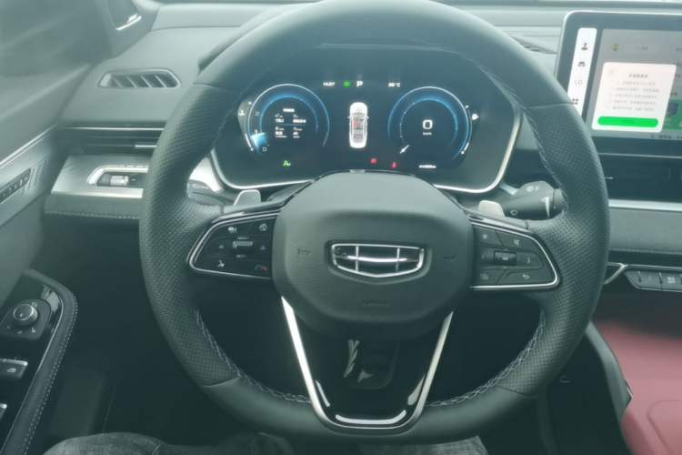 Used Geely Auto Preface 2024 2.0TD Xiaohan Edition Steering Wheel