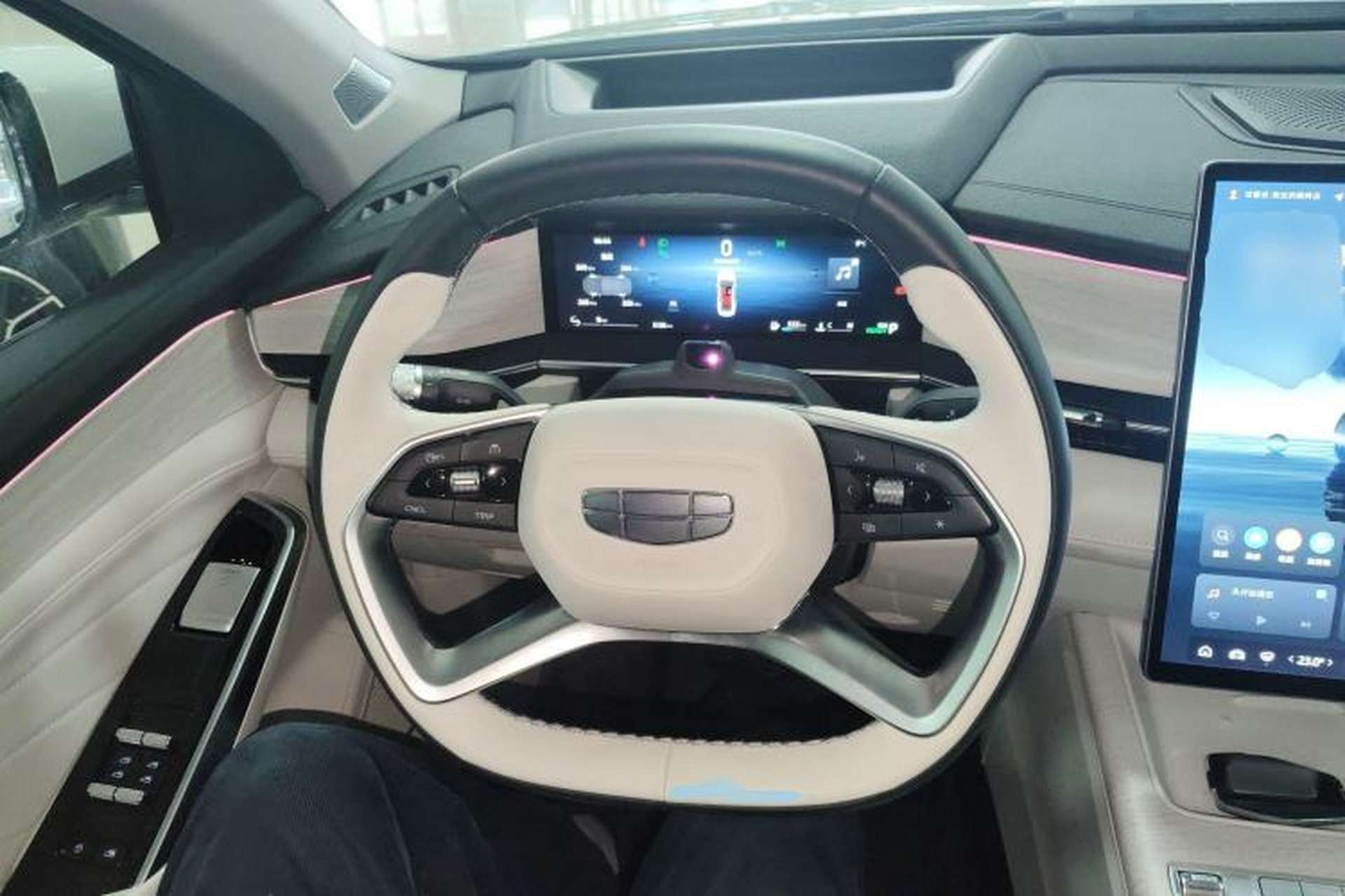 Used Geely Auto Preface 2024 Zhiqing 1.5TD Tiangong Edition Steering Wheel