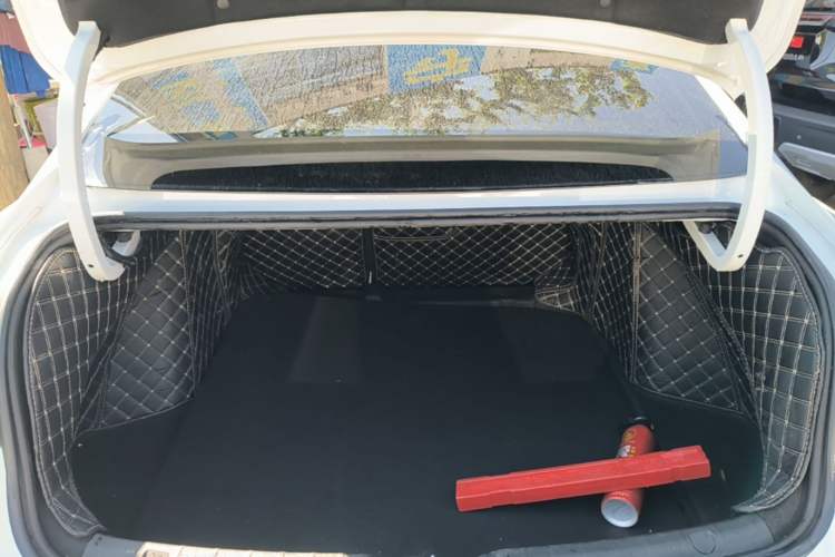 Used Geely Auto Preface 2024 2.0TD Qingyun Edition Trunk
