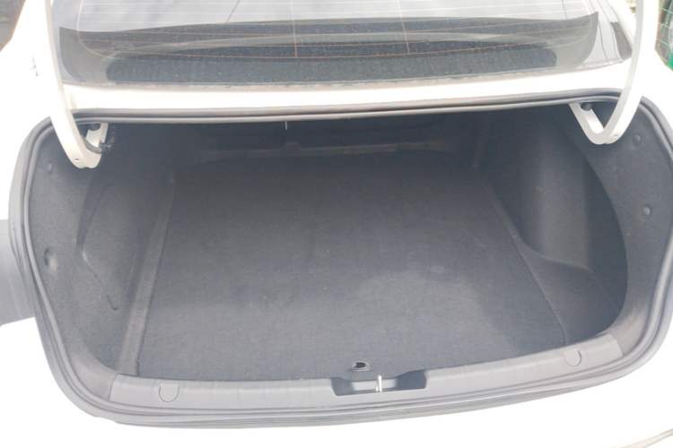 Used Geely Auto Preface 2024 Zhiqing 1.5TD Galaxy Edition Trunk