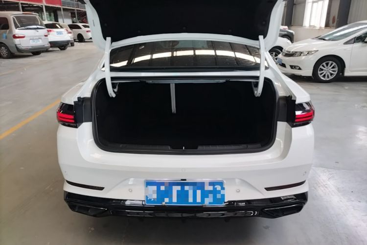 Used Geely Auto Preface 2024 Zhiqing 1.5TD Tiangong Edition Trunk