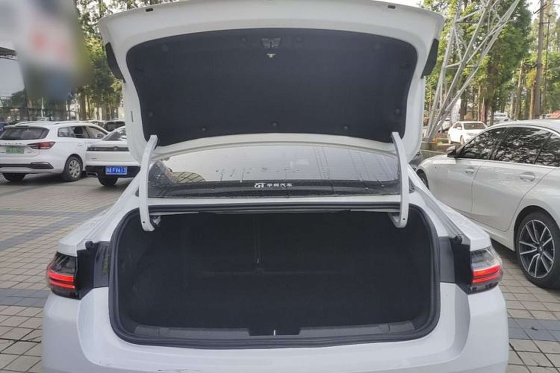Used Geely Auto Preface 2024 Zhiqing 1.5TD Galaxy Edition Trunk