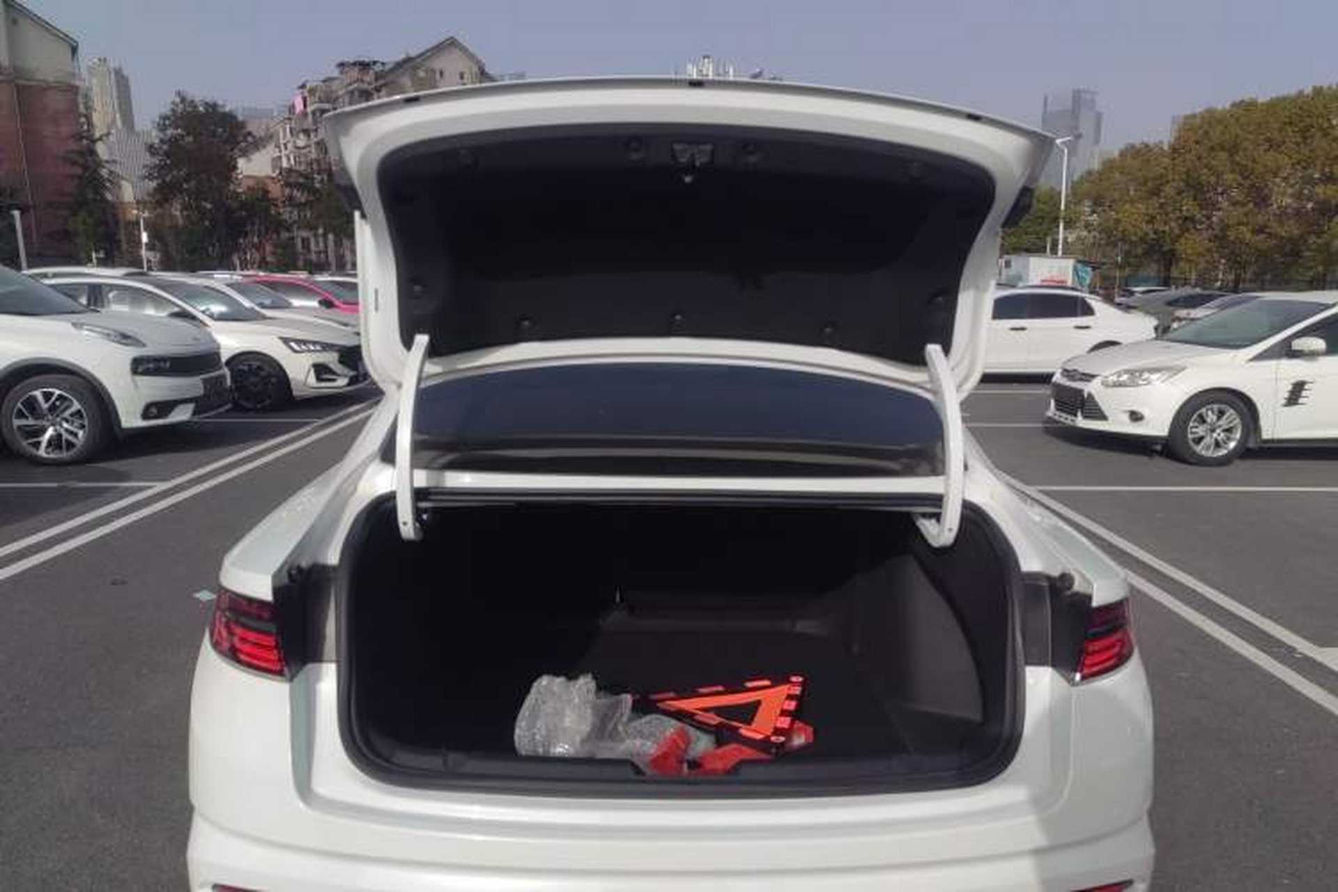 Used Geely Auto Preface 2024 2.0TD Qingyun Edition Trunk
