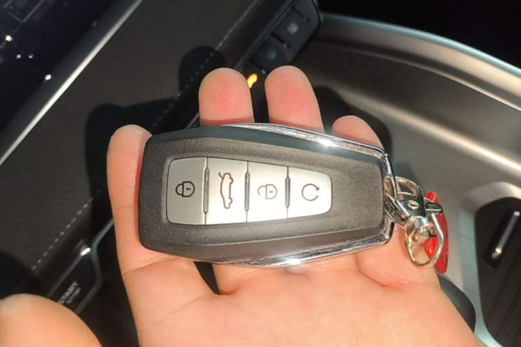 Used Geely Auto Preface 2024 2.0TD Qingyun Edition Vehicle Key
