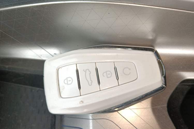 Used Geely Auto Preface 2024 2.0TD Qingyun Edition Vehicle Key