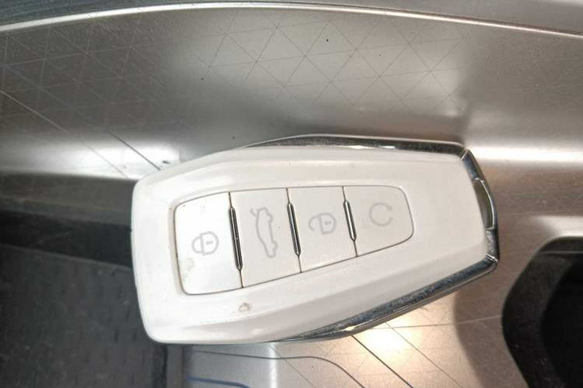Used Geely Auto Preface 2024 2.0TD Qingyun Edition Vehicle Key