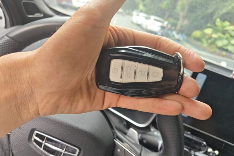 Used Geely Auto Preface 2024 2.0TD Qingyun Edition Vehicle Key