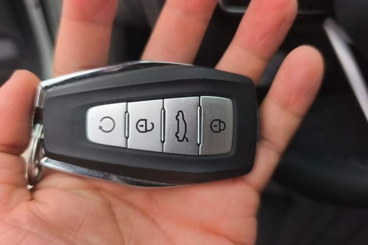 Used Geely Auto Preface 2024 2.0TD Xiaohan Edition Vehicle Key