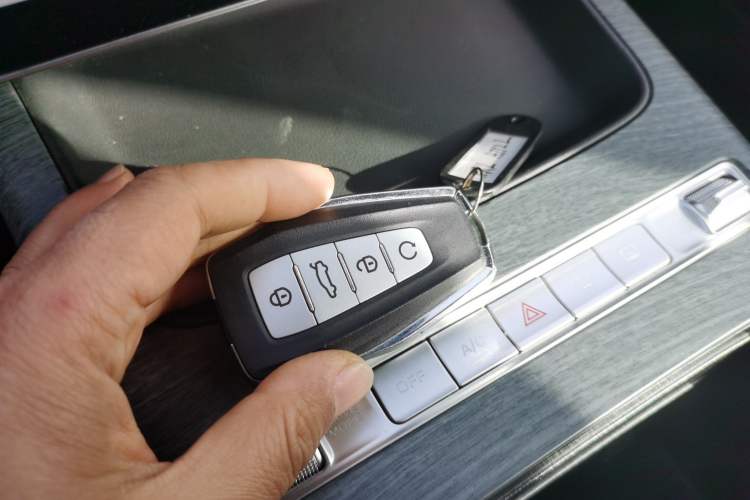 Used Geely Auto Preface 2024 Zhiqing 1.5TD Galaxy Edition Vehicle Key