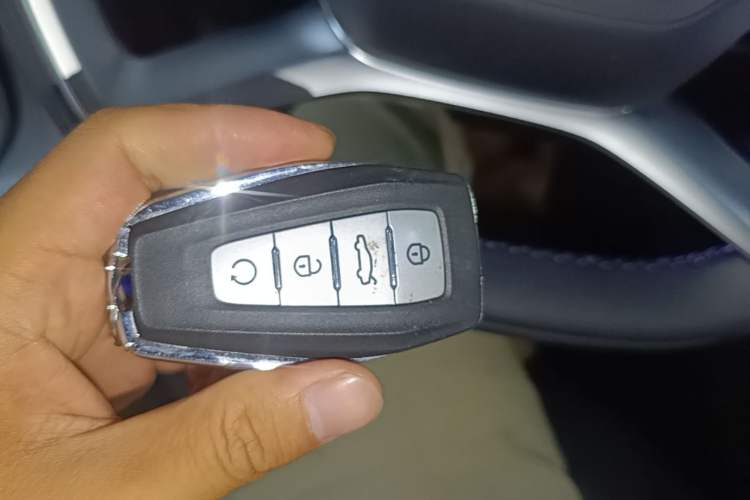 Used Geely Auto Preface 2024 Zhiqing 1.5TD Galaxy Edition Vehicle Key