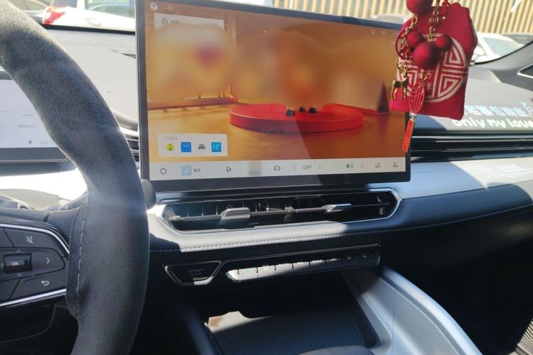 Used Geely Auto Preface 2025 Dongfang Yao 1.5TD Fuyao Edition Audio And AC Panel