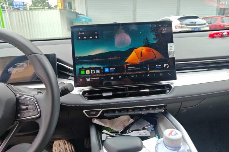 Used Geely Auto Preface 2025 Dongfang Yao 1.5TD Kunlun Edition Audio And AC Panel