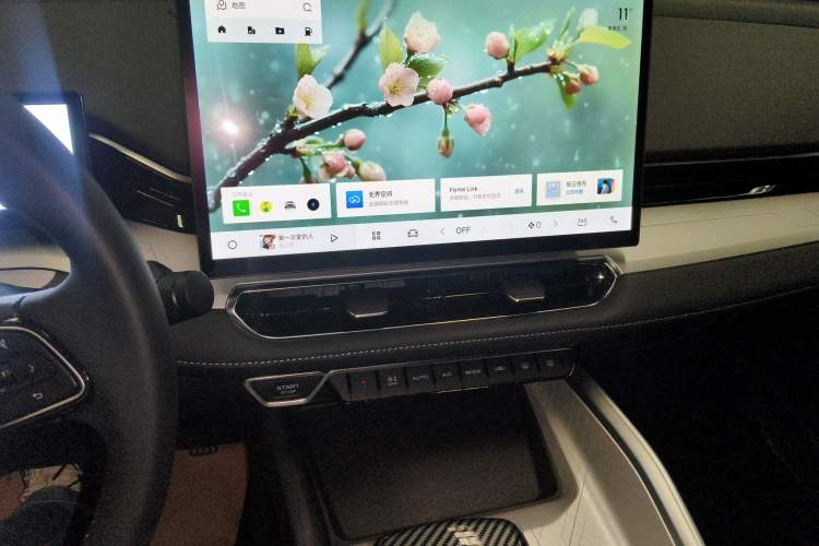 Used Geely Auto Preface 2025 Dongfang Yao 1.5TD Fuyao Edition Audio And AC Panel