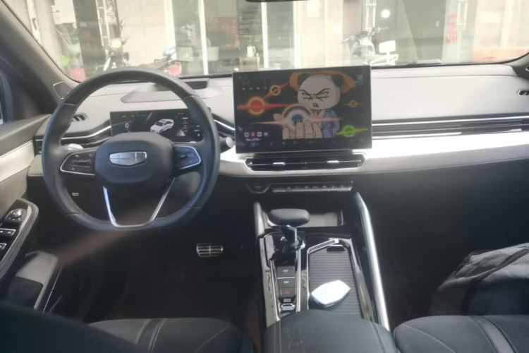 Used Geely Auto Preface 2025 Dongfang Yao 2.0TD Moonlight Edition Center Console