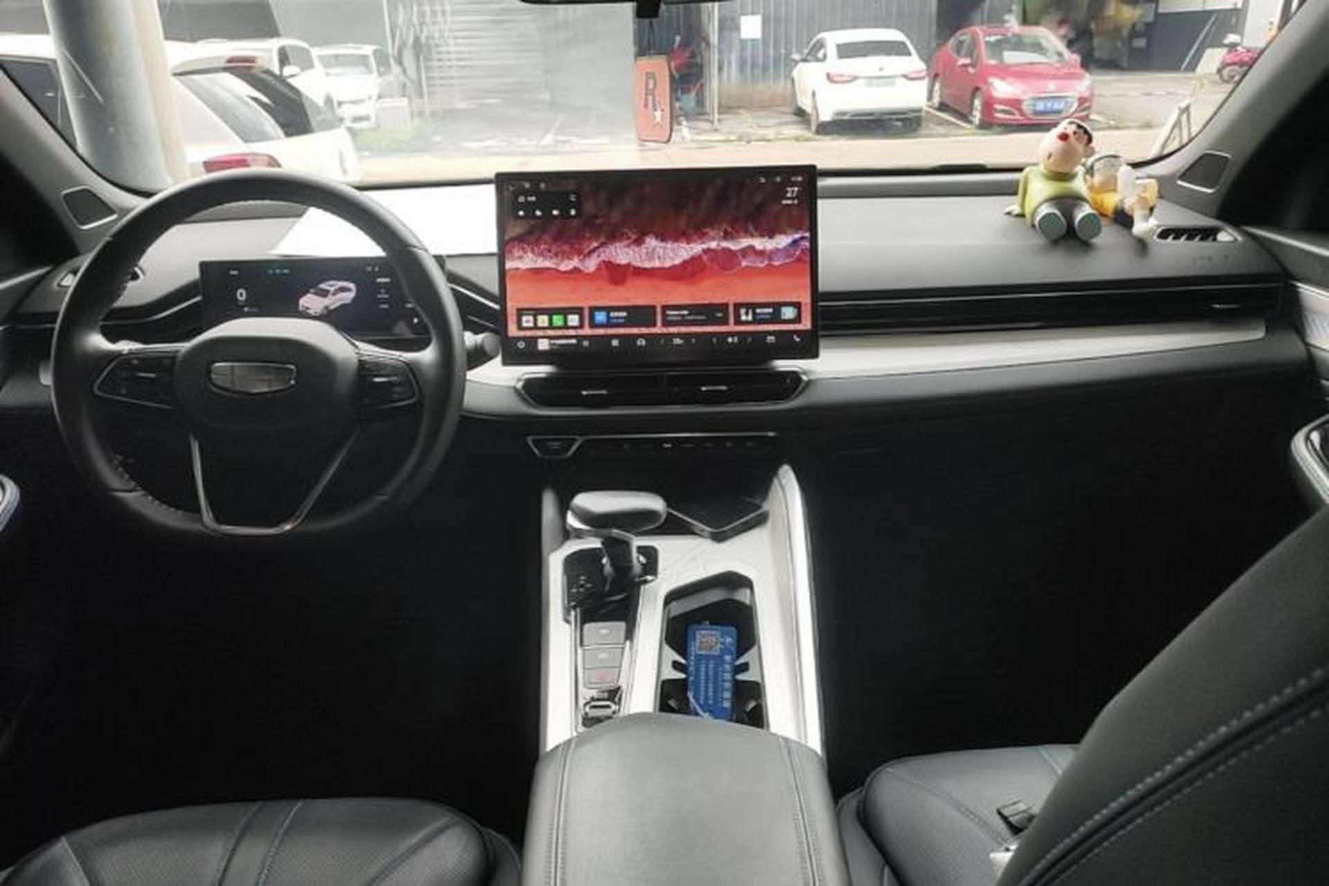 Used Geely Auto Preface 2025 Dongfang Yao 1.5TD Fuyao Edition Center Console